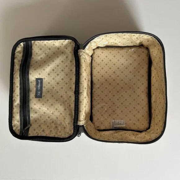 Lug Whoosh Clearview Cosmetic Case Spotted Leopard - Picture 4 of 12